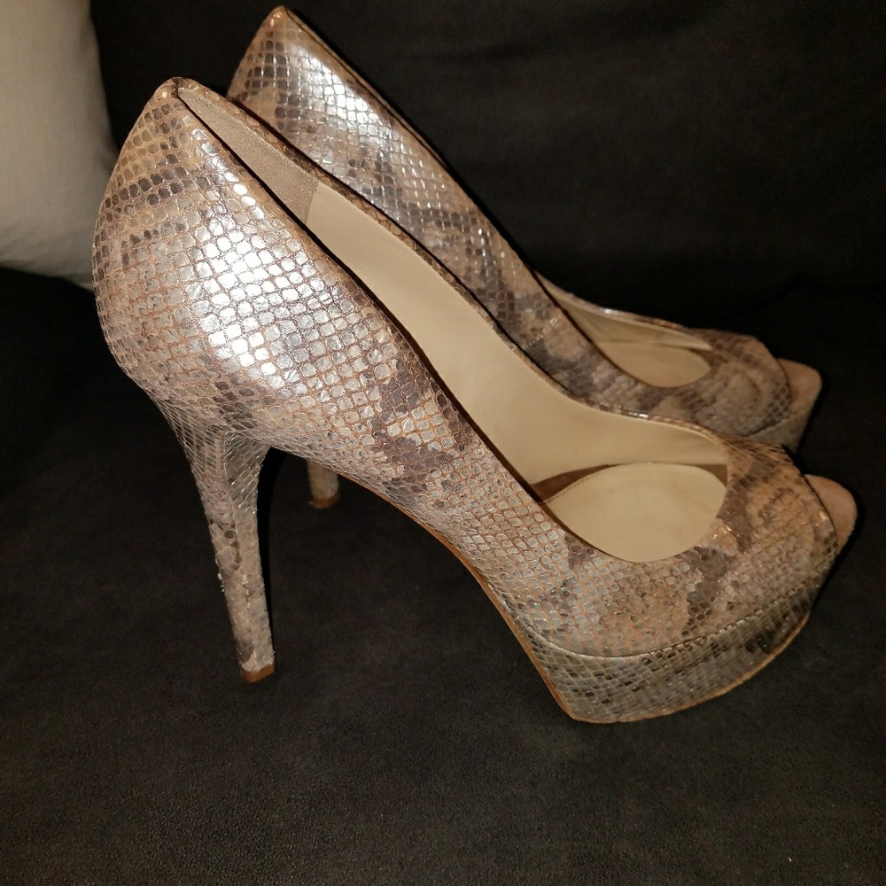 B Brian Atwood Vero Cuoio Bambola Platform Pumps 9